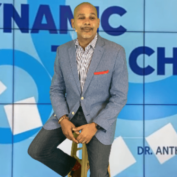 Dr. Anthony Richiez